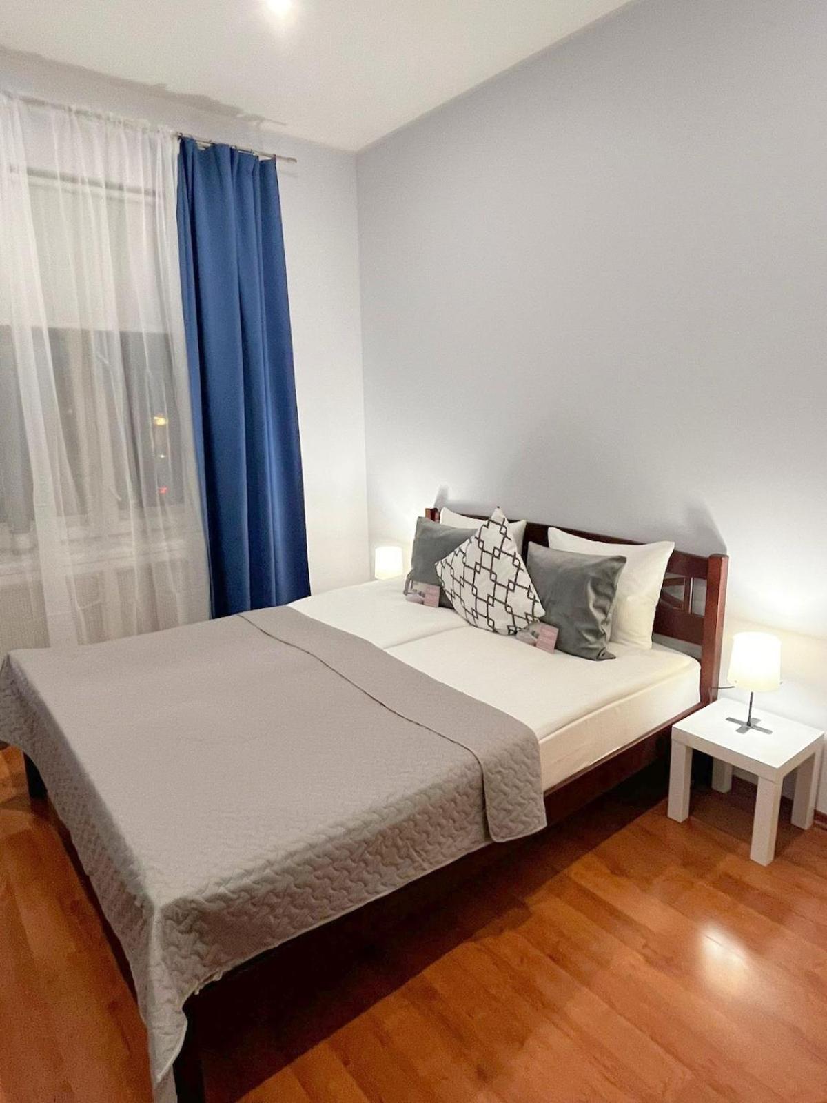 Apartment Elegant 5 Bedr With Sauna In The Centre, Near Viru And Old Town, With Private Parking *